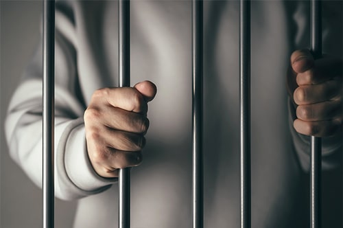 拘禁刑とは？ 懲役刑・禁錮刑との違い、創設の背景をわかりやすく解説