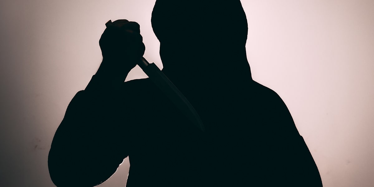 尊属殺人罪とは何か？ その規定が消えた背後にある理由と刑罰の考察