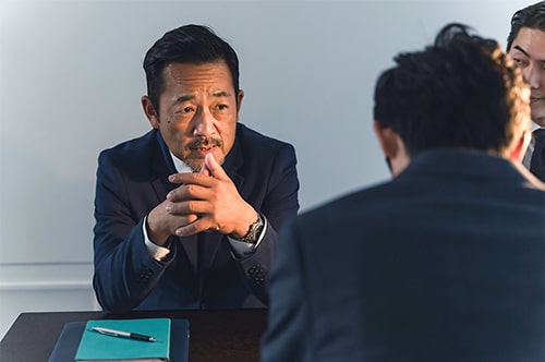 取り調べで自白したら有罪？ 自白の効力と撤回の可能性